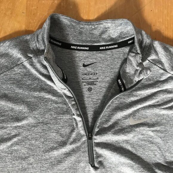 Nike Men’s Dri‑FIT Long Sleeve Running Shirt with Thumbholes – Size M - Picture 1 of 4